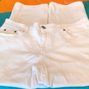 DKNY JEANS